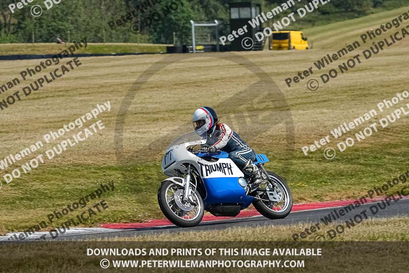 cadwell park;cadwell park photographs;cadwell trackday photographs;enduro digital images;event digital images;eventdigitalimages;peter wileman photography;racing digital images;trackday digital images;trackday photos